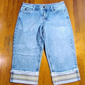 Lee‎ Riders Embroidered Capri Jeans Womens Size 6 Blue Denim Frayed Hem